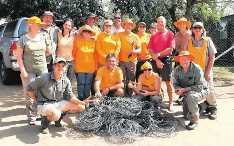 ?? ?? The SANParks Honorary Rangers collected over 1 000 snares between August and October.