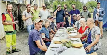  ?? - Crédits : MS ?? Parmi les bénévoles, ici les essentiels