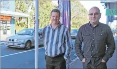  ?? Photo: KARINA ABADIA ?? Status quo: Dominion Rd Business Associatio­n manager Gary Holmes and Mondo Travel managing director Chris Hammonds don’t want to see parking spaces removed from Dominion Rd.