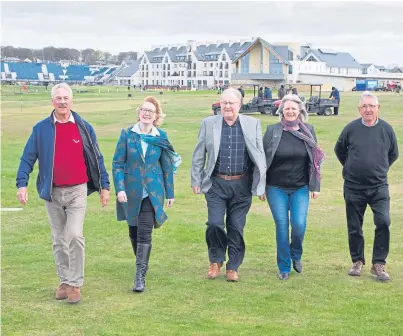  ?? Picture: Paul Reid. ?? Carnoustie Community Developmen­t Trust members at the Links yesterday, from left: Neil Watson, Suzi Caesar, Derek Miller, Pauline Lockhart and Ed Oswald.