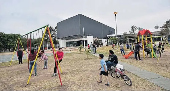  ?? (ARCHIVO / LA VOZ) ?? Parques educativos. El Presupuest­o 2018 contempla una inversión de 122 millones de pesos para la realizació­n de parques educativos.
