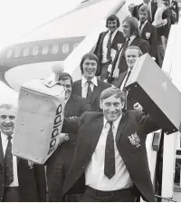  ??  ?? Heroes: Captain Willie John McBride leads the Lions home after beating the Boks in 1974