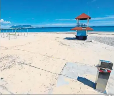  ?? ERASMO FENOY ?? Una playa vacía en el Campo de Gibraltar en estos días.