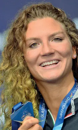  ?? (Lapresse) ?? Il sorriso d’argentoLa gioia di Ilaria Cusinato, 19 anni, sul podio dei 200 misti al Tollcross Internatio­nal Swimming Centre di Glasgow