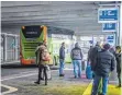  ?? FOTO: DPA ?? Laut einem Test besonders kundenfreu­ndlich: der Fernbus-Bahnhof am Flughafen in Stuttgart.