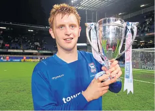  ?? Picture: Shuttersto­ck. ?? Captain Liam Craig with the FA Youth Cup after leading Ipswich to victory over Southampto­n in 2005.
