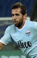  ??  ?? Bosniaco Senad Lulic, 31 anni