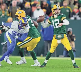  ?? POWERS/USA TODAY NETWORK-WISCONSIN ?? Aaron Rodgers will seek more opinions from doctors on his broken toe but he isn’t expected to have surgery on it.DAN