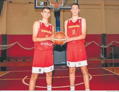  ?? UNICAJA MÁLAGA ?? Rubén Vicente y Álvaro Filguera, los internacio­nales del Unicaja de Málaga.