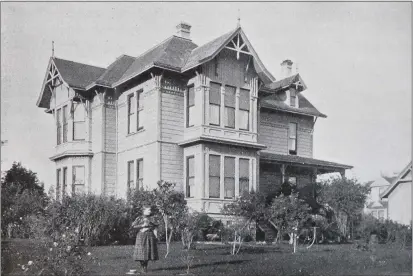  ?? FROM “BEAUTIFUL SANTA CRUZ COUNTY,” 1896— ROSS ERIC GIBSON COLLECTION ?? The 1877Emma Wilson Cottage at 245Ocean View Avenue, as it originally looked. This building has all the key features of Alpine Stick Style: stick gable braces, stick triangular brackets, flared eves on the gables, with a picket frieze under the eves.