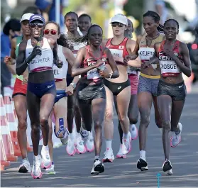  ?? ?? Under kvinnenes OL-maraton i Tokyo så det ut til å vaere bred enighet om skovalget.