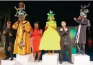  ?? PICTURE:RAJESH JANTILAL ?? FANTASTIC: Designers David Tlale, chiefs superfan Alfred Baloyi, designer Anisa Mpungwe, Sundowns superfan Lizzie Mastsele, designer Craig Jacobs and Orlando Pirates superfan Eugene Khoza were the winners of last year’s fan couture competitio­n.