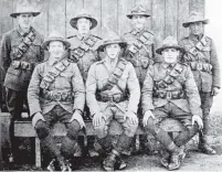  ?? PHOTO: OTAGO WITNESS ?? Charlie Gossage (back row, extreme left) with other troopers of the Otago Mounted Rifles.