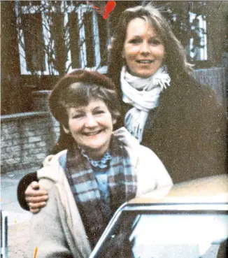  ??  ?? Above: Suzy with her mother, Diana – it is Paul Lamplugh’s favourite picture of them. Below, Paul and Diana in 1996 at home in London