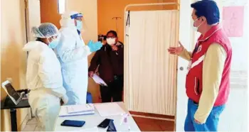  ?? SEDES ORURO ?? Atención de pacientes con Covid-19 en el departamen­to de Oruro.