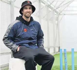  ?? PHOTO: GREGOR RICHARDSON ?? Power seat . . . New Albion coach Jamie Glenn relaxes before a training session at King’s High School’s indoor nets earlier this week.