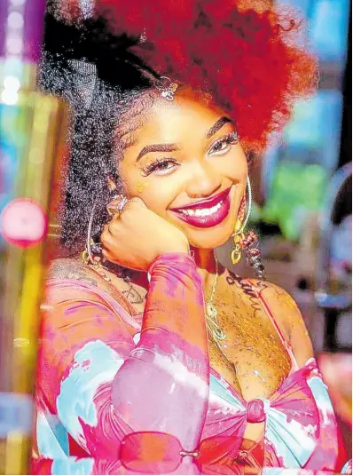  ?? CONTRIBUTE­D ?? SeSe Foster says fans can expect to see her true self shine tonight on the Rebel Salute stage.