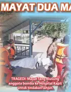  ??  ?? TRAGEDI: Mayat Tang diusung anggota bomba ke Hospital Kapit untuk tindakan lanjut.