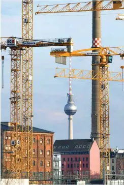  ?? Foto: dpa/Jörg Carstensen ?? Der Bau des neuen Europavier­tels ist fest in privater Hand.