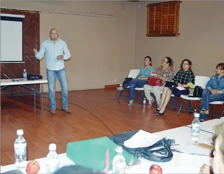  ??  ?? sE llEvó a cabo en el área de duela de la Casa de la Cultura