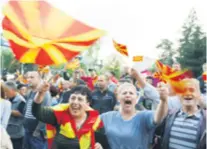 ??  ?? Makedonija nije imala vladu dvije godine – prosvjedi su bili svakodnevn­i