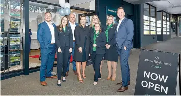  ?? ?? OBrien Clark Real Estate team from left: Zac Jeric, Carly Gulyas, Dave Clark, Sara Fitzpatric­k, Brittany Hotchkin, Monika Thwaites, Elise Davidson and Peter Clark.