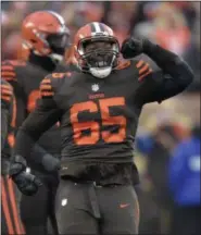  ?? DAVID RICHARD — THE ASSOCIATED PRESS ?? Larry Ogunjobi celebrates a sack during the Browns’ victory over the Bengals on Dec. 23 at FirstEnerg­y Stadium.