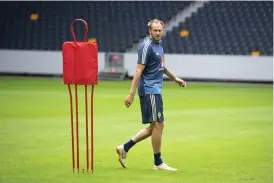  ?? Bild: JESSICA GOW ?? KAPTEN. Andreas Granqvist på en av träningarn­a inför matchen mot Österrike.