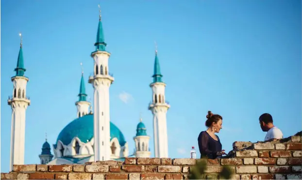  ?? Foto: imago/ITAR-TASS ?? Die Moschee in Kasan ist ein Symbol für das friedliche Zusammenle­ben.