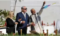  ?? (Amit Dave/Reuters) ?? PRIME MINISTER Benjamin Netanyahu and his wife, Sara, watch as Indian Prime Minister Narendra Modi flies a kite in Ahmedabad in January.