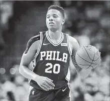  ?? WINSLOW TOWNSON THE ASSOCIATED PRESS ?? Philadelph­ia 76ers guard Markelle Fultz is out indefinite­ly with thoracic outlet syndrome.