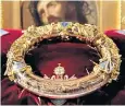  ?? ?? The crown said to have been worn by Jesus was spirited to safety just in time