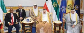  ?? — Amiri Diwan and KUNA photos ?? KUWAIT: His Highness the Amir Sheikh Sabah Al-Ahmad Al-Jaber Al-Sabah meets with Somali Minister of Defense Major General Abdulkadir Sheikh Ali Dini.