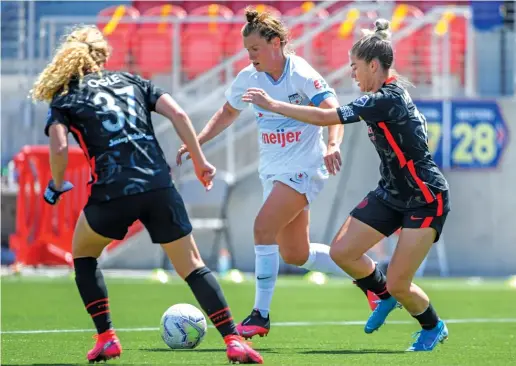  ?? ALEX GOODLETT/GETTY IMAGES ?? A more fit Savannah McCaskill played all 90 minutes in a scoreless draw against Portland Thorns on July 1 during the 2020 NWSL Challenge Cup.