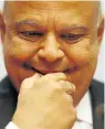  ??  ?? INCONVENIE­NT: Former finance minister Pravin Gordhan