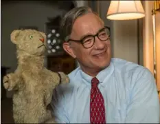  ?? LACEY TERRELL/SOnY-TRISTAR PICTURES VIA AP ?? This image released by Sony Pictures shows Tom Hanks as Mister Rogers in a scene from “A Beautiful Day In the Neighborho­od.