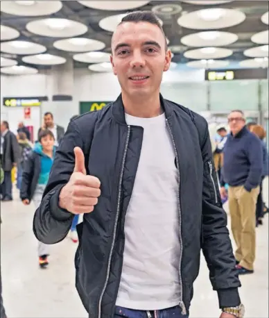  ??  ?? VIAJE RELÁMPAGO. Aspas se entrenó ayer por la mañana en Vigo y por la tarde llegó a Madrid.