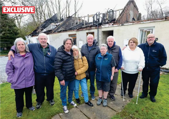  ?? Pictures: Gordon Terris ?? The home of Alice and Patrick Feehan, third and fourth from left, was destroyed as were their neighbours’ homes