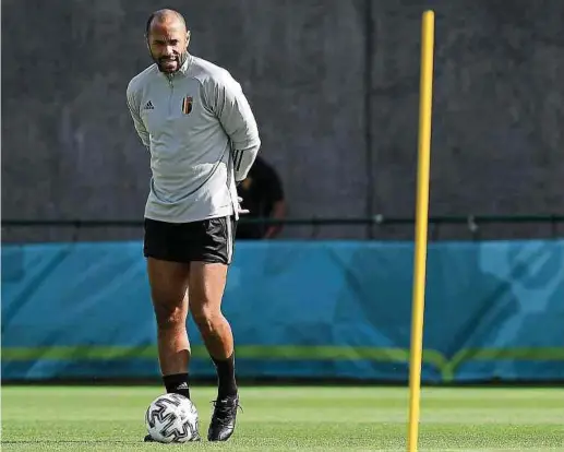 ?? Foto: AFP ?? Thierry Henry hat wieder Gefallen am Job als Assistenzt­rainer der belgischen Fußball-Nationalma­nnschaft gefunden.