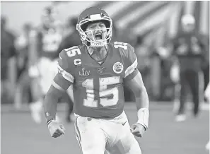  ?? ROBERT DEUTSCH/ USA TODAY SPORTS ?? Just 25, quarterbac­k Patrick Mahomes celebrates after a Chiefs’ touchdown in the fourth quarter Sunday.