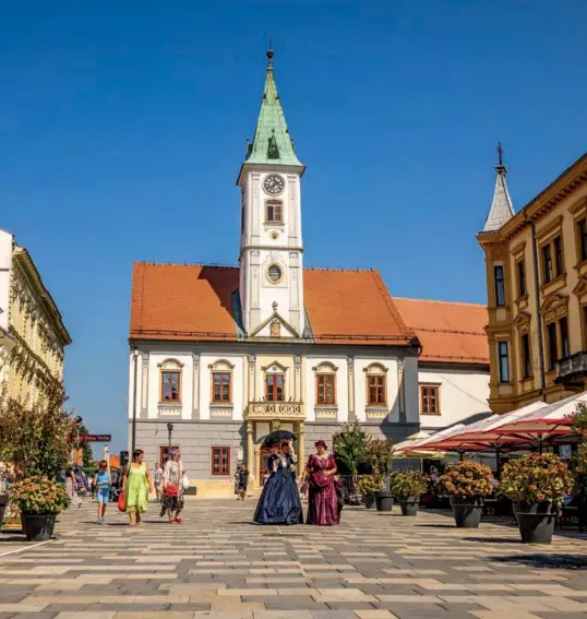  ?? ?? Music to our ears (this page)
Varaždin’s Baroque music festival is one of Croatia’s most unique