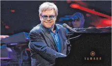  ?? FOTO: PR ?? Einer der erfolgreic­hsten Künstler aller Zeiten kommt nach Friedrichs­hafen: Elton John am Piano.