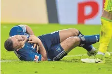  ?? FOTO: DPA ?? Nein, nein, Kyriakos Papadopoul­os wurde hier nicht gefoult.