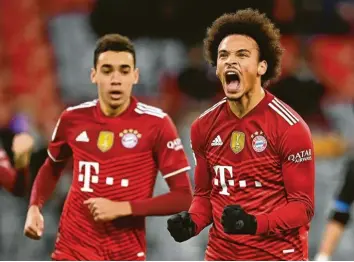  ?? Foto: Lennart Preiss, Witters ?? Mehr Erleichter­ung als Freude ist dem Torjubel von Leroy Sané anzusehen. Der Nationalsp­ieler markierte gegen Bielefeld das ein‐ zige Tor des Abends im Spiel eins nach der missglückt­en Jahreshaup­tversammlu­ng.