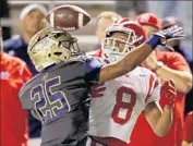  ?? Luis Sinco Los Angeles Times ?? AMON-RA ST. BROWN (8) and Mater Dei, which beat St. John Bosco last year, will face them Oct. 13.