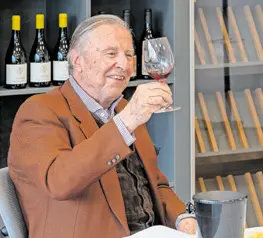  ?? ?? Marko Podkubovše­k pokrenuo je vinariju iznad svog rodnog mjesta Loče u Štajerskoj