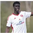  ?? FOTO: MORITZ MÜLLER ?? Joshua Quarshie kam überrasche­nd zum Einsatz.