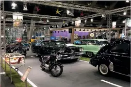  ??  ?? A highway through the main hall featured the stars of 1958, from Cadillac to Peugeot 203