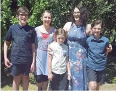  ??  ?? Katrina Miles and her four children have been found dead in a farmhouse in rural Western Australia.