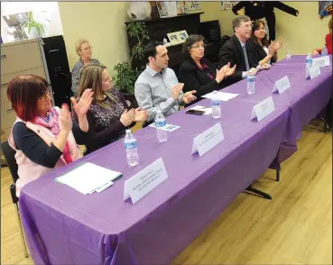  ?? Ernest A. Brown photo ?? Taking part in a discussion with the U.S. Surgeon General Dr. Jerome Adams, are, from left, Michelle Harter with the Burrillvil­le Police Department’s Addiction Assistance Program, Abbie Steinberg, Anchor Recovery, Jonathan Goyer, of the Anchor More...